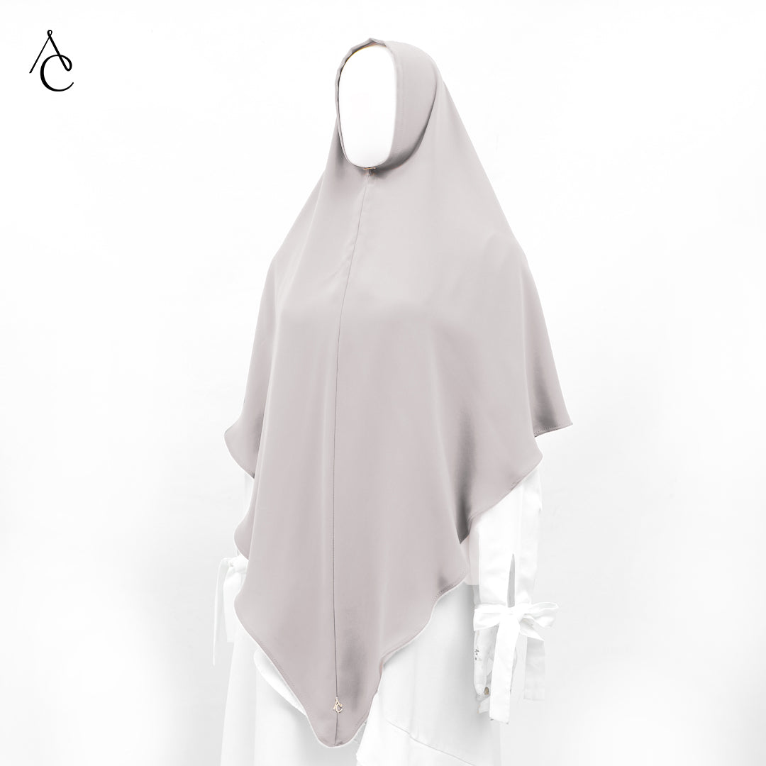 Naura Khimar
