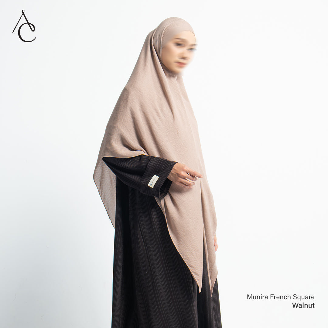 Munira French Khimar
