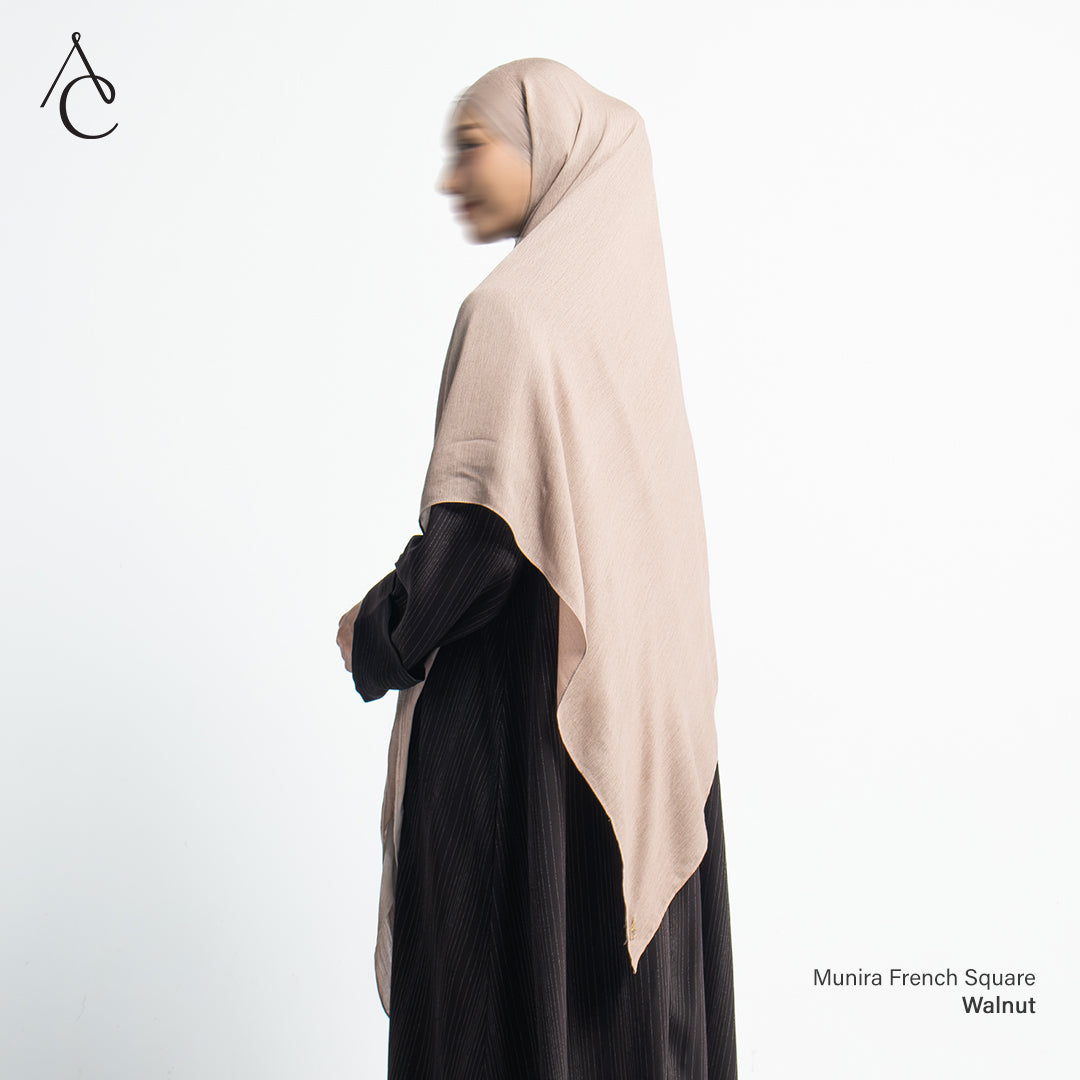 Munira French Khimar
