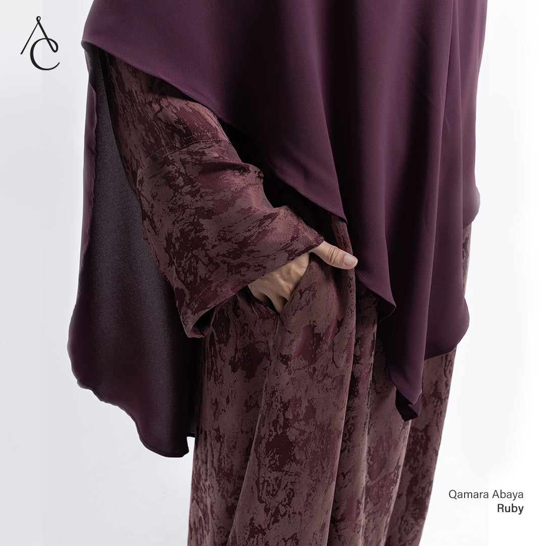 Qamara Abaya
