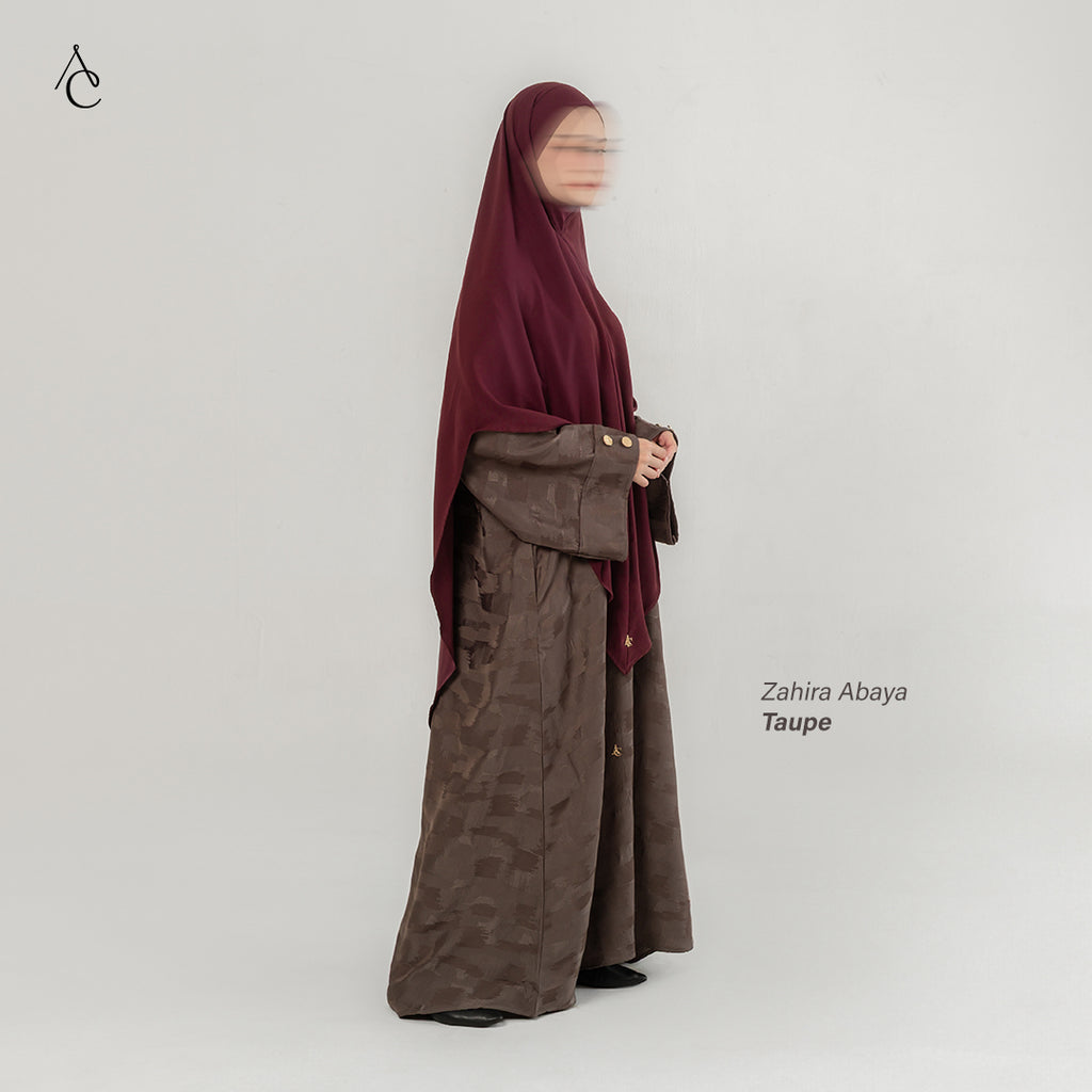 Zahira Abaya