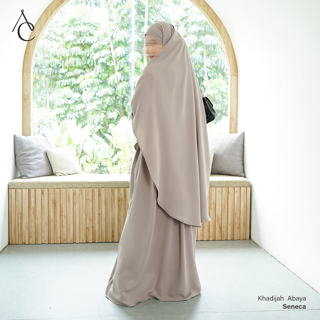 Khadijah Abaya