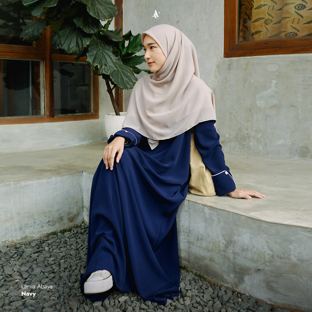 Alur Cerita Lamia Abaya